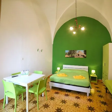 Bed & Breakfast Zi Micheli Salento *